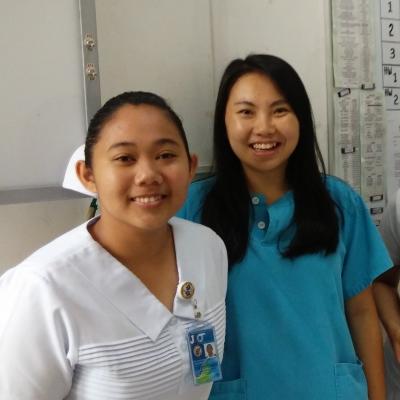 Projects Abroad medical internship students assist and learn from a group of doctors in the Phillippines. Female doctors in the Phillipines with their recent medical internship student.